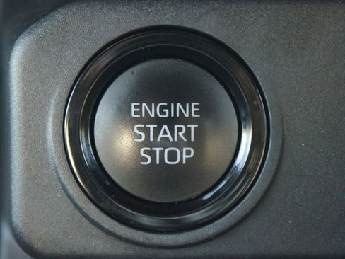 Used 2024 Toyota Tacoma SR5 image 7