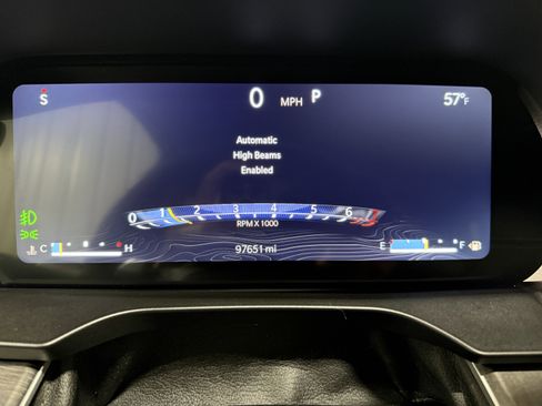 Used 2023 Jeep Grand Cherokee Limited w/ Luxury Tech Group II image 31