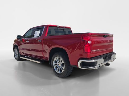 Used 2025 Chevrolet Silverado 1500 LTZ w/ Z71 Off-Road Package image 5
