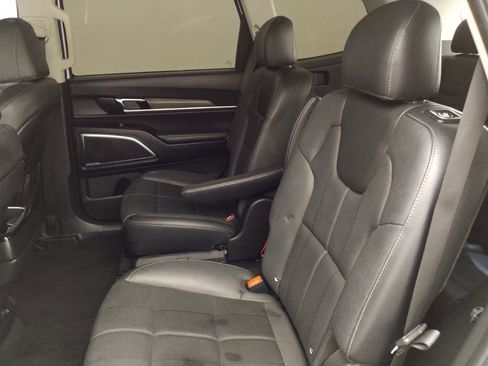 Used 2021 Kia Telluride SX FWD image 18