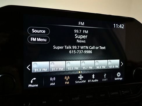 Used 2024 Nissan Pathfinder Platinum FWD image 54
