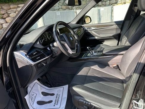 Used 2017 BMW X5 xDrive35i AWD/4WD image 9