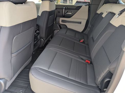 New 2026 GMC Hummer EV SUV AWD/4WD image 24