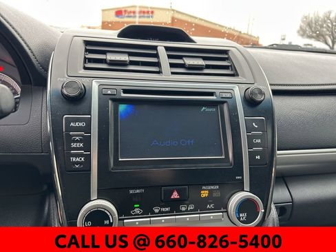 Used 2012 Toyota Camry SE image 17
