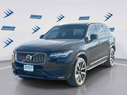 Used 2022 Volvo XC90 T6 Momentum w/ Climate Package