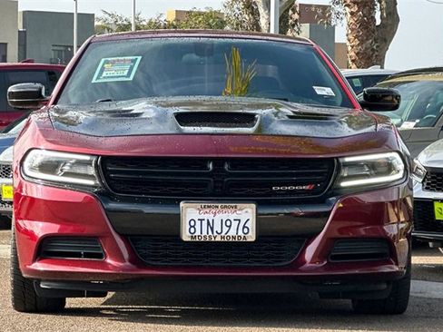 Used 2020 Dodge Charger SXT w/ Blacktop Package image 10