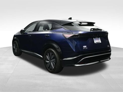 Used 2024 Nissan Ariya AWD image 3