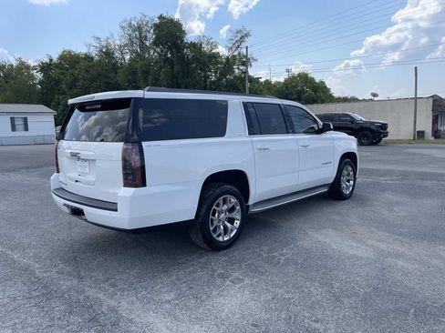 Used 2015 GMC Yukon XL SLT w/ Open Road Package RWD image 4