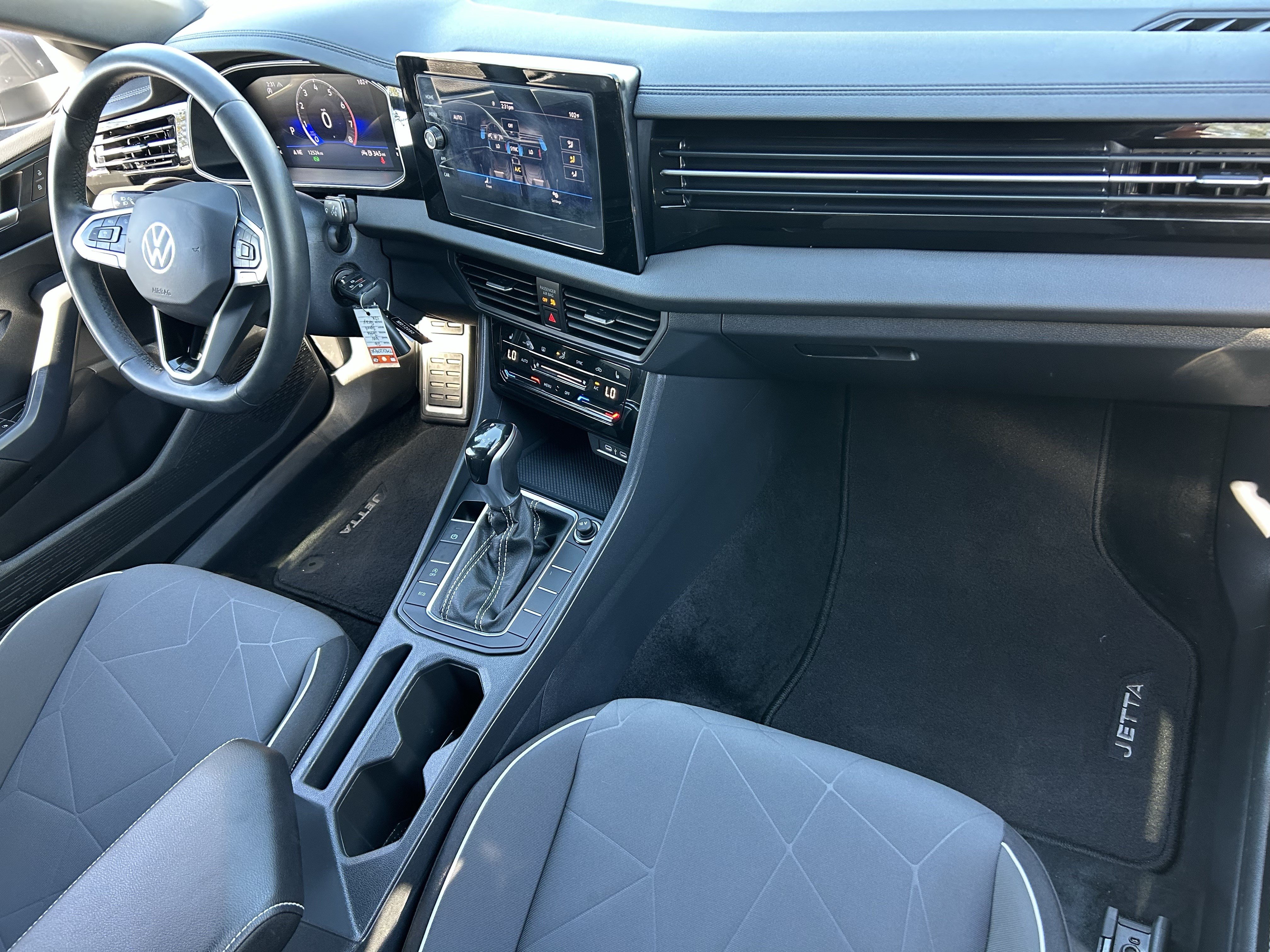 Used 2026 Volkswagen Jetta Sport FWD image 10