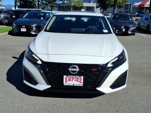 New 2025 Nissan Altima 2.5 SR w/ SR Premium Package image 2