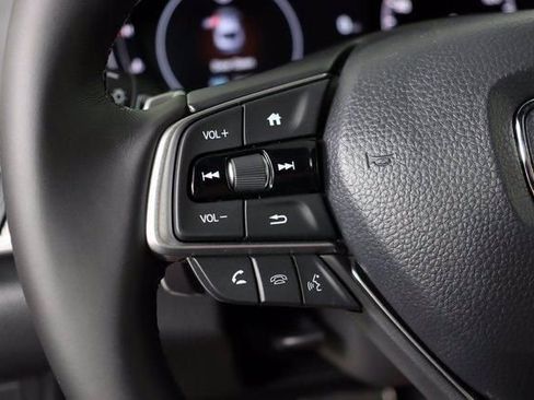Used 2021 Honda Accord Sport image 12