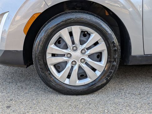 Used 2023 Kia Soul LX image 26