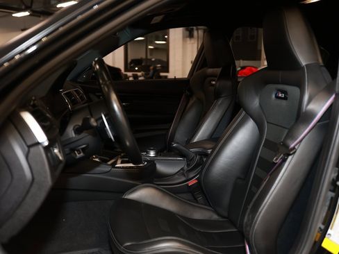 Used 2018 BMW M3 w/ Competition Package image 11