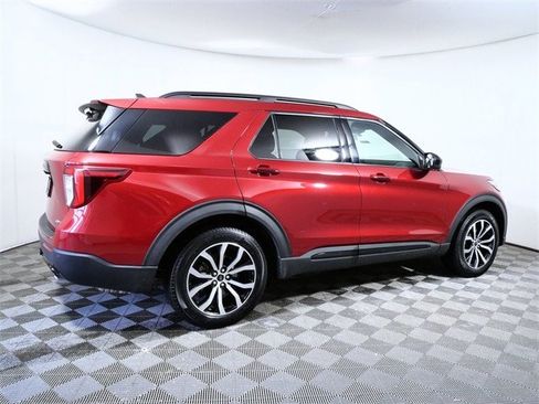 Certified 2023 Ford Explorer ST-Line w/ Class IV Trailer Tow Package image 8