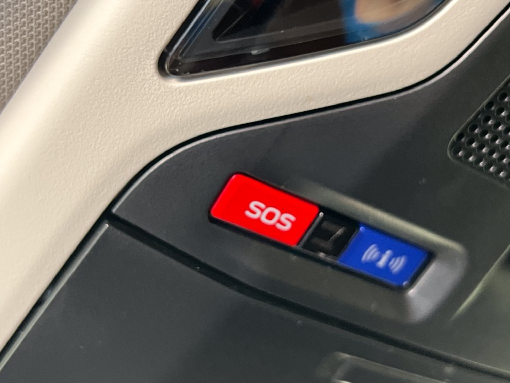 Used 2020 Subaru Outback Touring XT AWD/4WD image 38