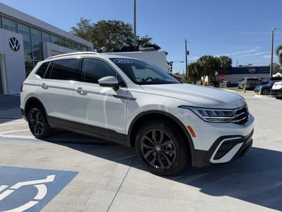 Certified 2024 Volkswagen Tiguan SE