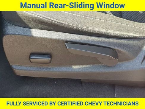 Used 2022 Chevrolet Colorado LT w/ Safety Package RWD image 27