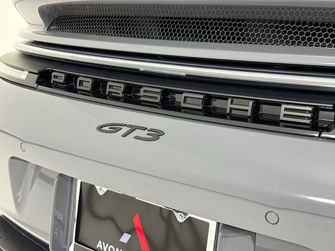Used 2026 Porsche 911 GT3 RWD image 34