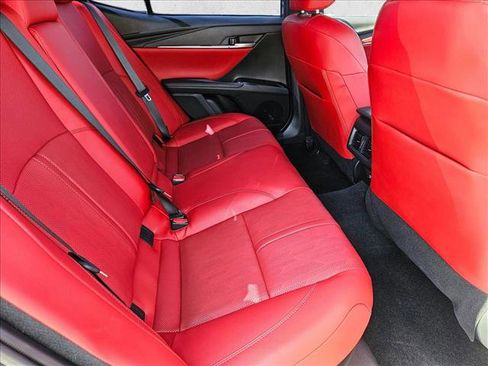 Used 2025 Toyota Camry XSE FWD image 17
