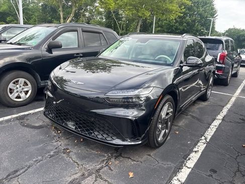 Used 2026 Genesis GV60 Advance AWD/4WD image 2