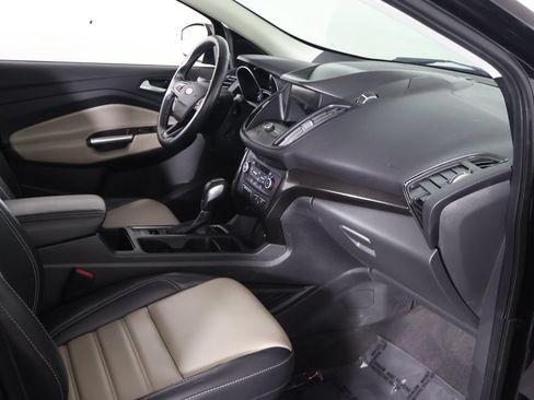 Used 2019 Ford Escape SEL AWD/4WD image 20