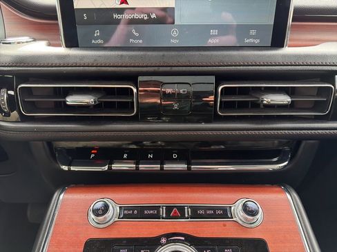 Certified 2023 Lincoln Aviator Reserve w/ Equipment Group 201A image 38