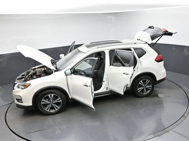 Used 2017 Nissan Rogue SL w/ SL Premium Package FWD image 45