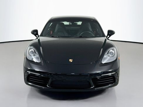 Certified 2018 Porsche 718 Cayman RWD image 6