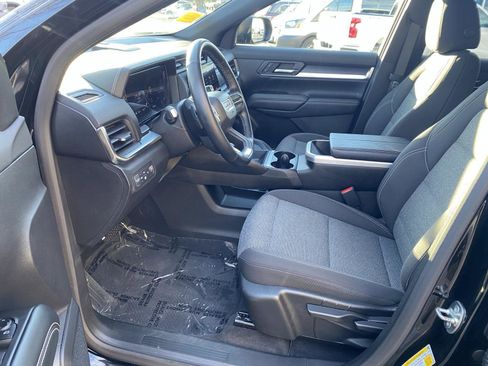 Used 2025 GMC Terrain Elevation image 12