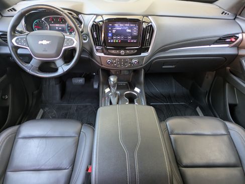 Used 2022 Chevrolet Traverse LT w/ LPO, Floor Liner Package AWD/4WD image 17