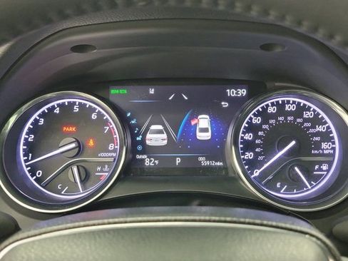 Used 2019 Toyota Camry XLE FWD image 25