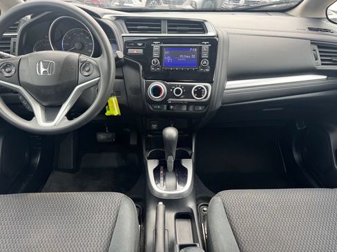 Used 2019 Honda Fit LX image 9