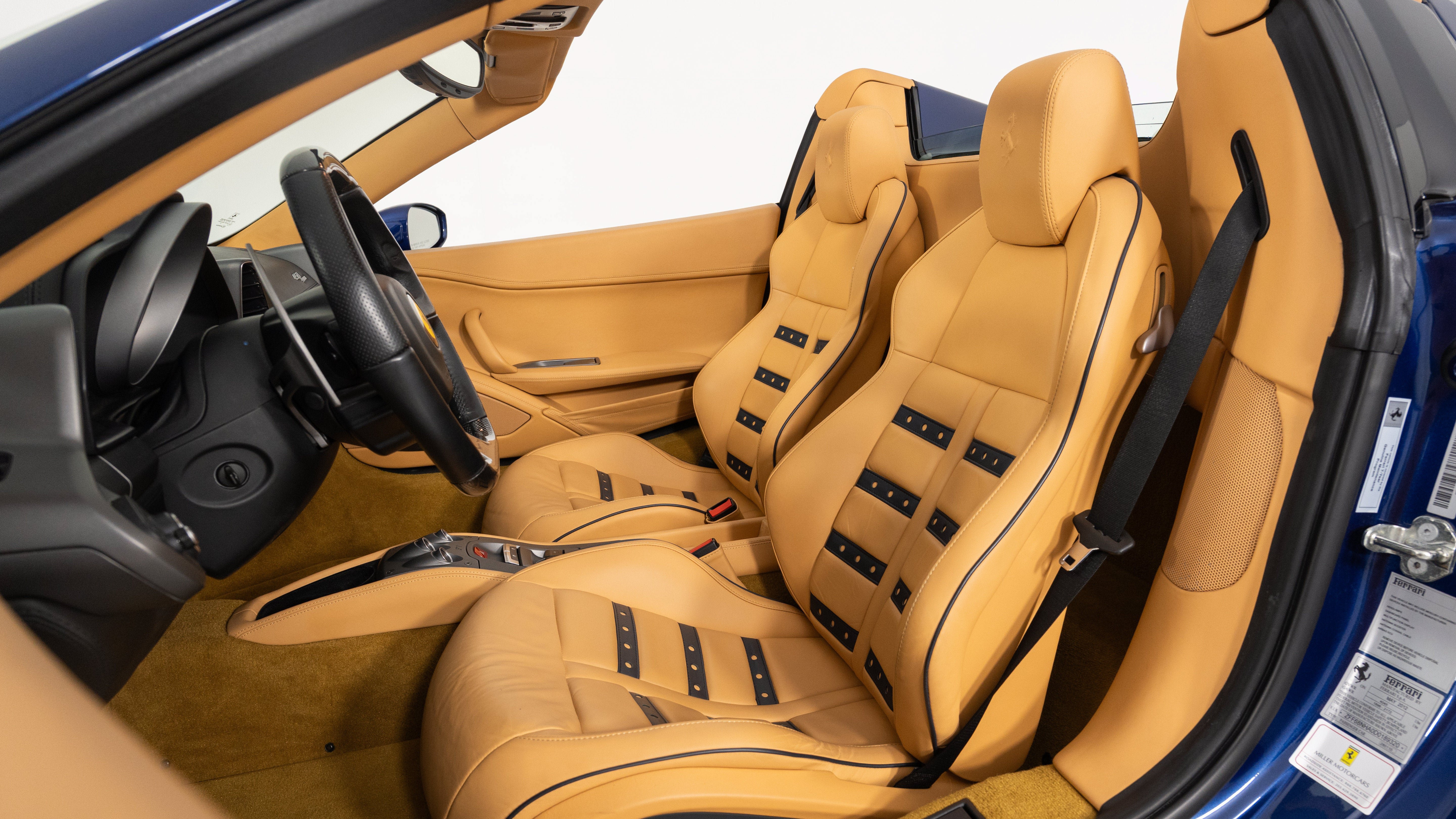 Certified 2013 Ferrari 458 Spider RWD image 22