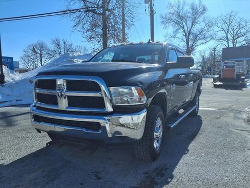 Used 2014 RAM 3500 SLT w/ Luxury Group image 3