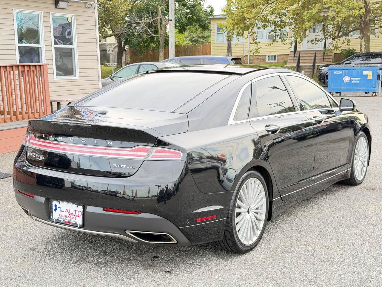 Used 2017 Lincoln MKZ Reserve w/ Technology Package AWD/4WD image 4