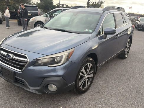 Used 2018 Subaru Outback 3.6R Limited image 18