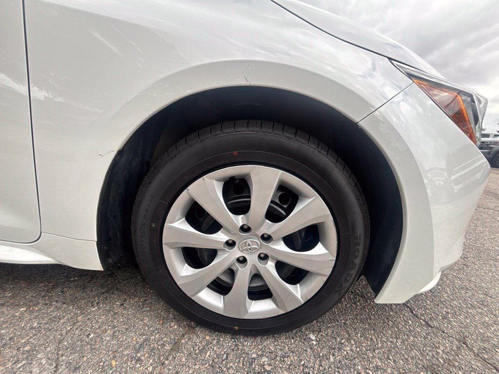 Used 2023 Toyota Corolla LE FWD image 25