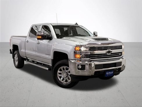 Used 2017 Chevrolet Silverado 2500 LTZ w/ Duramax Plus Package AWD/4WD image 7