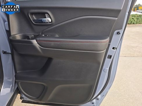 Used 2025 Honda Ridgeline Black Edition image 41