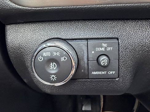 Used 2013 GMC Acadia Denali FWD image 24