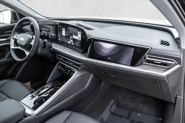 New 2026 Audi Q5 Premium Plus AWD/4WD image 24