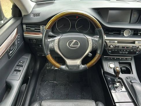 Used 2013 Lexus ES 350 FWD image 27