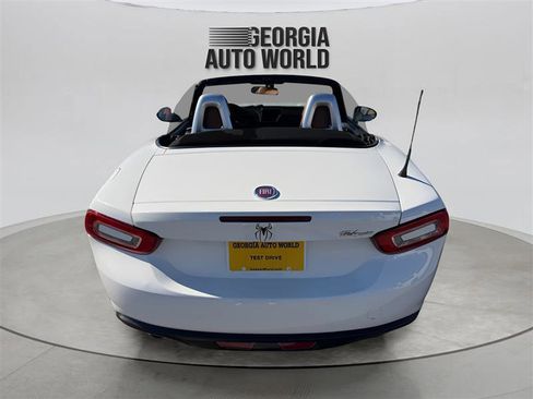 Used 2017 FIAT 124 Spider Lusso image 24