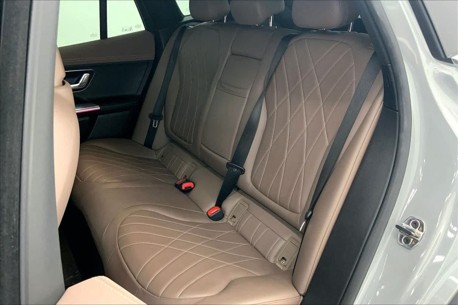 Used 2023 Mercedes-Benz EQE 500 4MATIC SUV image 18