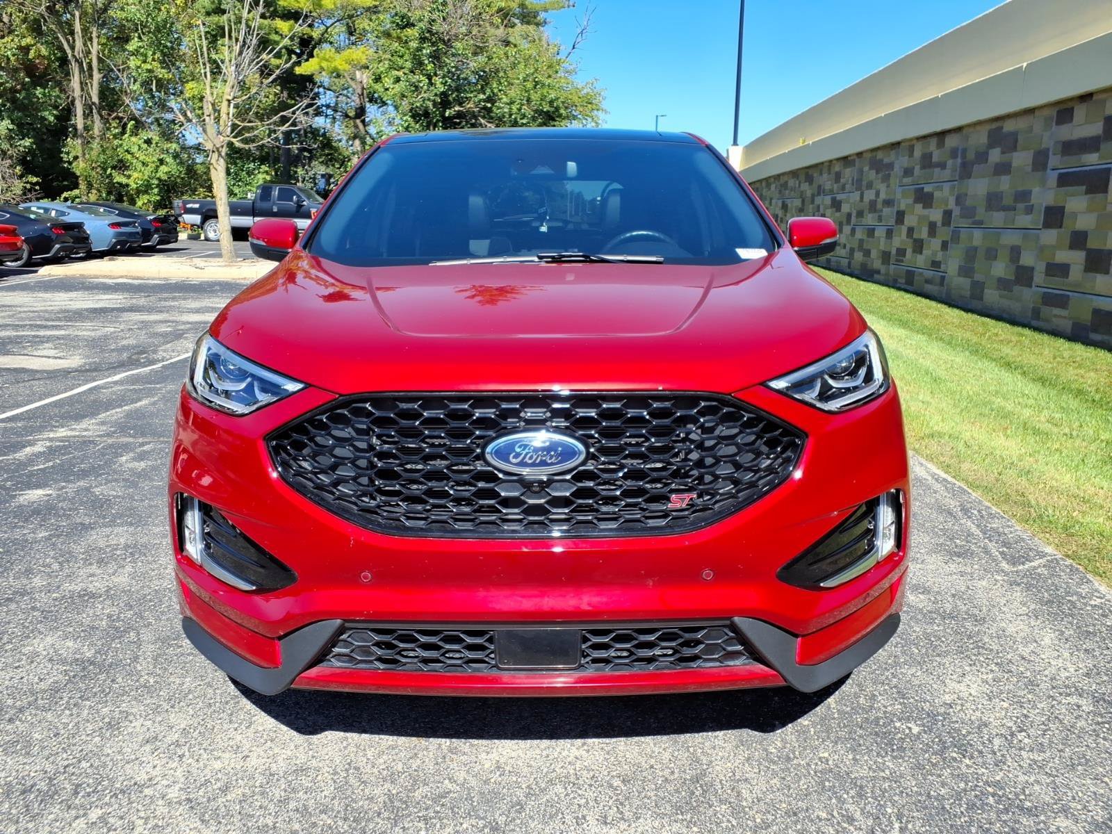 Used 2020 Ford Edge ST w/ Equipment Group 401A AWD/4WD image 3