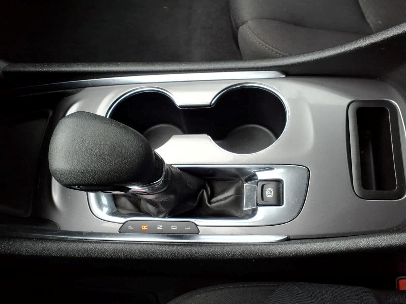 Used 2023 Chevrolet Malibu LT FWD image 23