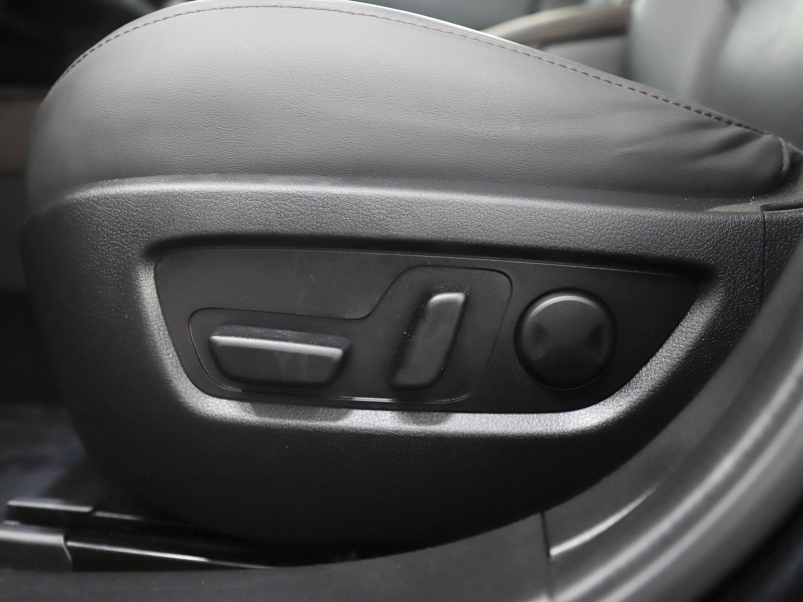 Used 2024 MAZDA CX-30 AWD 2.5 S w/ Premium Package image 20