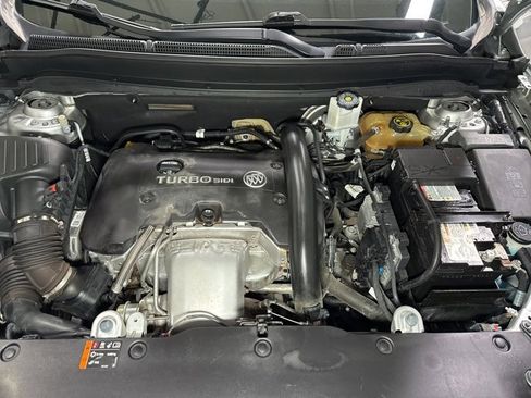 Used 2018 Buick Envision Premium image 6