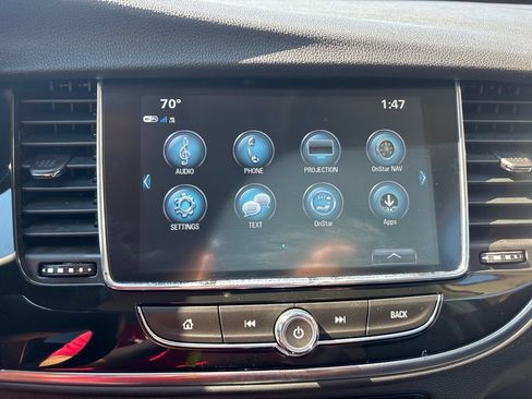 Used 2021 Buick Encore Preferred image 26