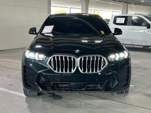 Used 2024 BMW X6 xDrive40i w/ Premium Package image 8